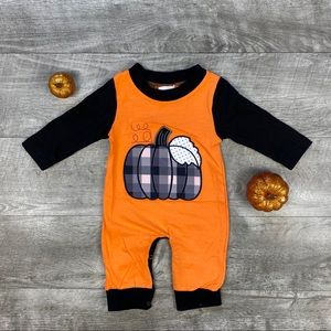 New boutique unisex Plaid Pumpkin applique Romper